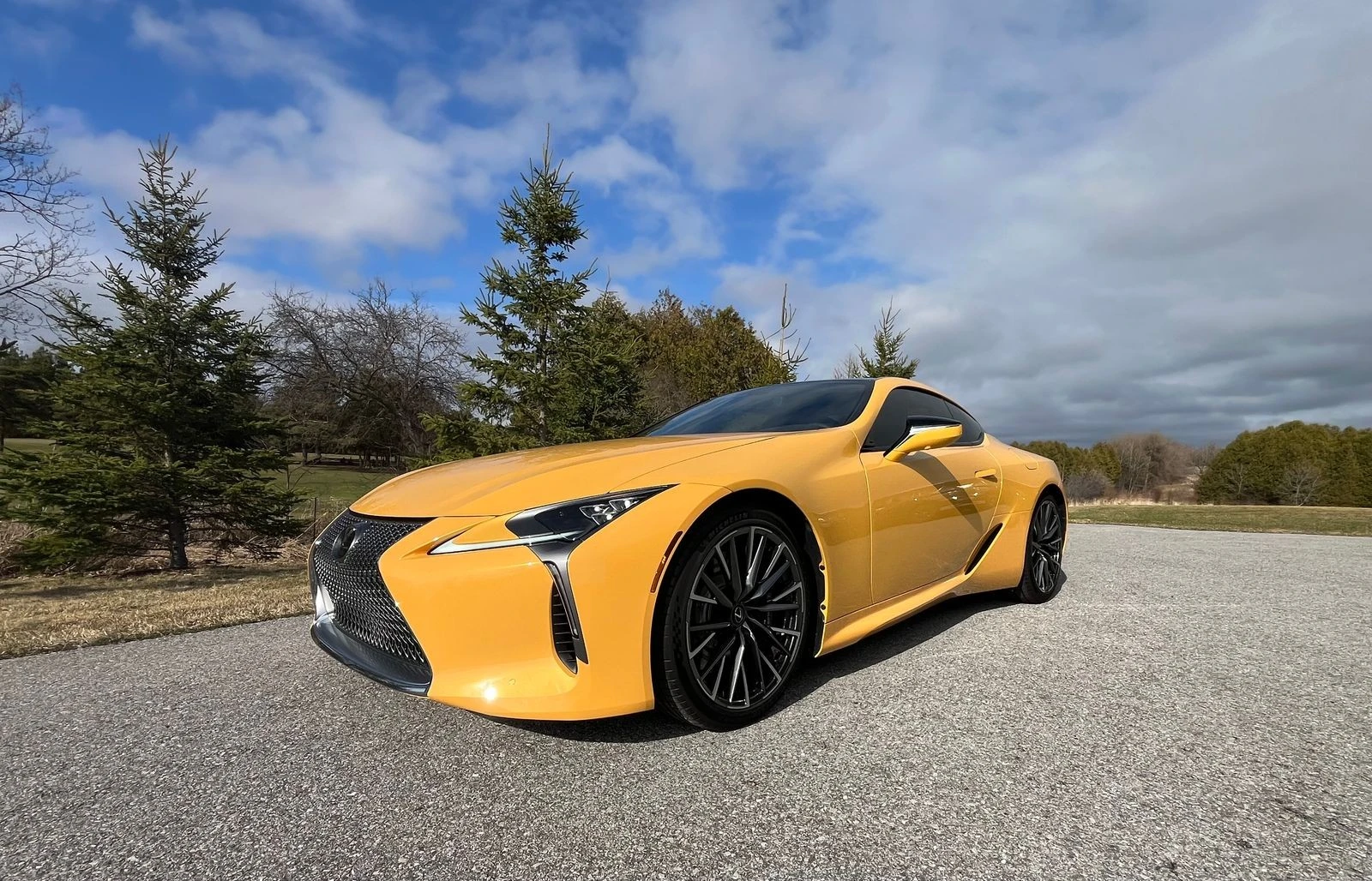 Lexus LC 500 РЕГИСТРАЦИЯ & ОБСЛУЖВАНЕ