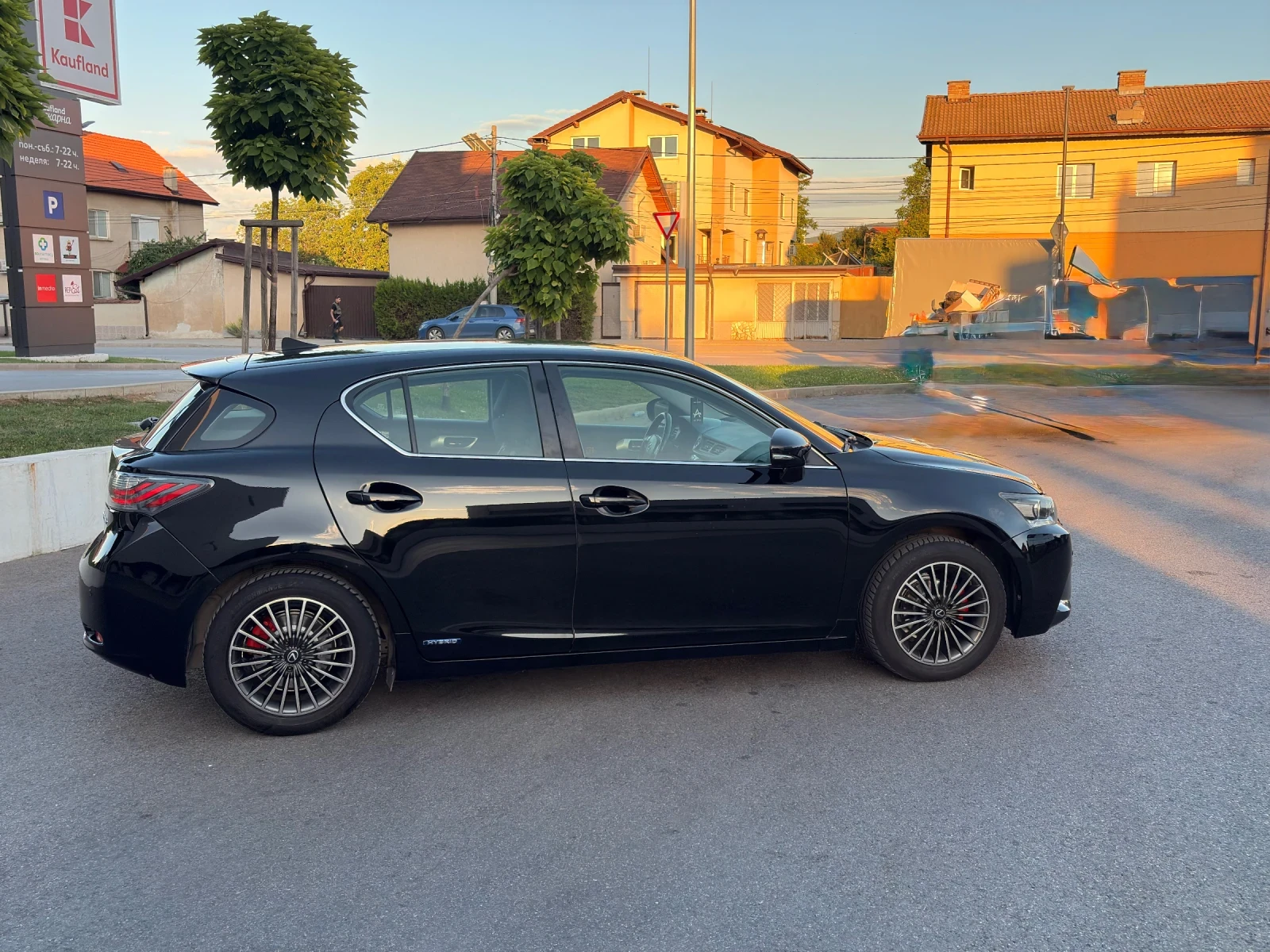 Lexus CT 200h  CT200H Hybrid 136, снимка 4 - Автомобили и джипове - 55227513