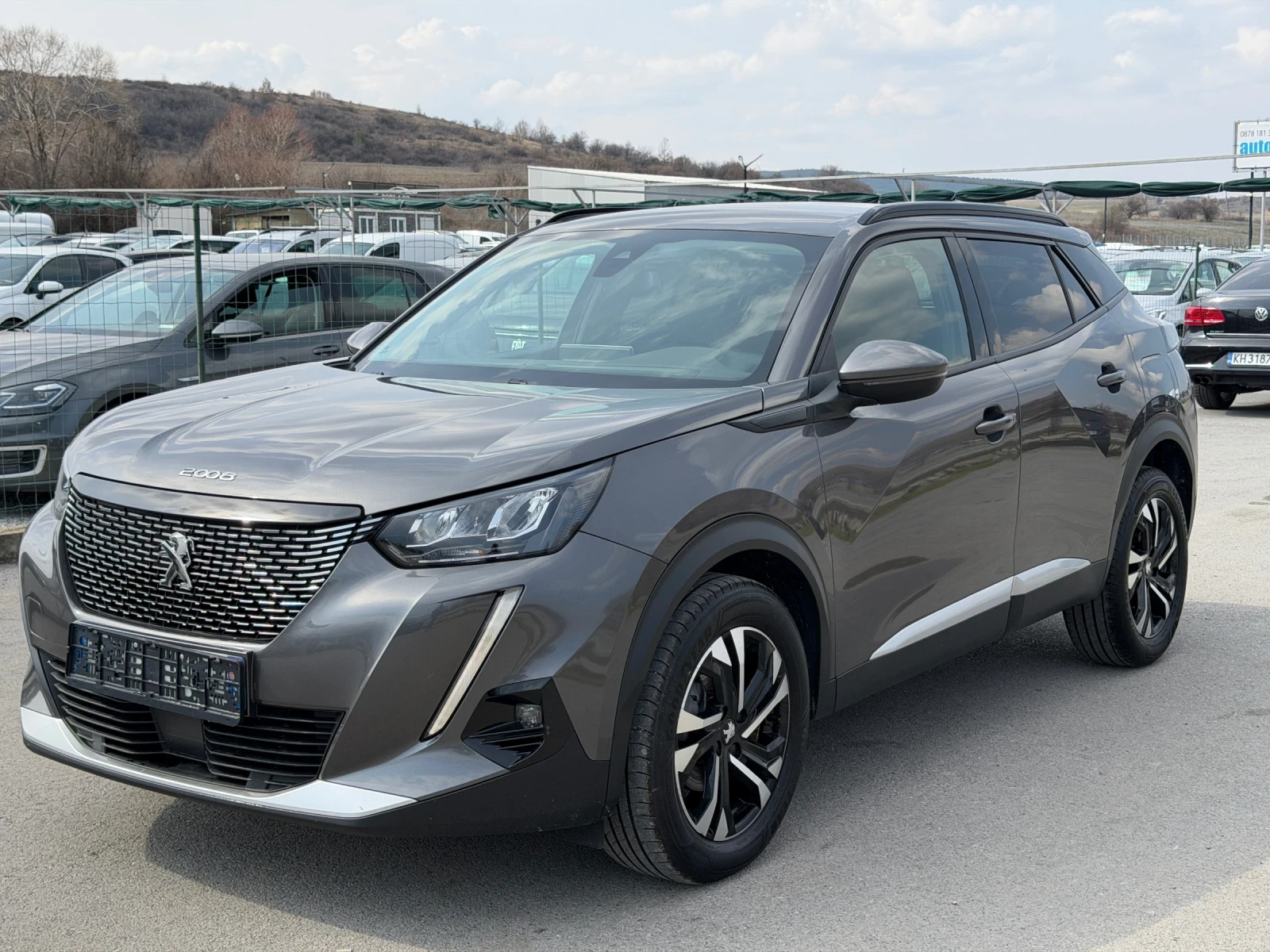 Peugeot 2008 1.5 HDI * keyless* digital cockpit* camera, снимка 3 - Автомобили и джипове - 54378585