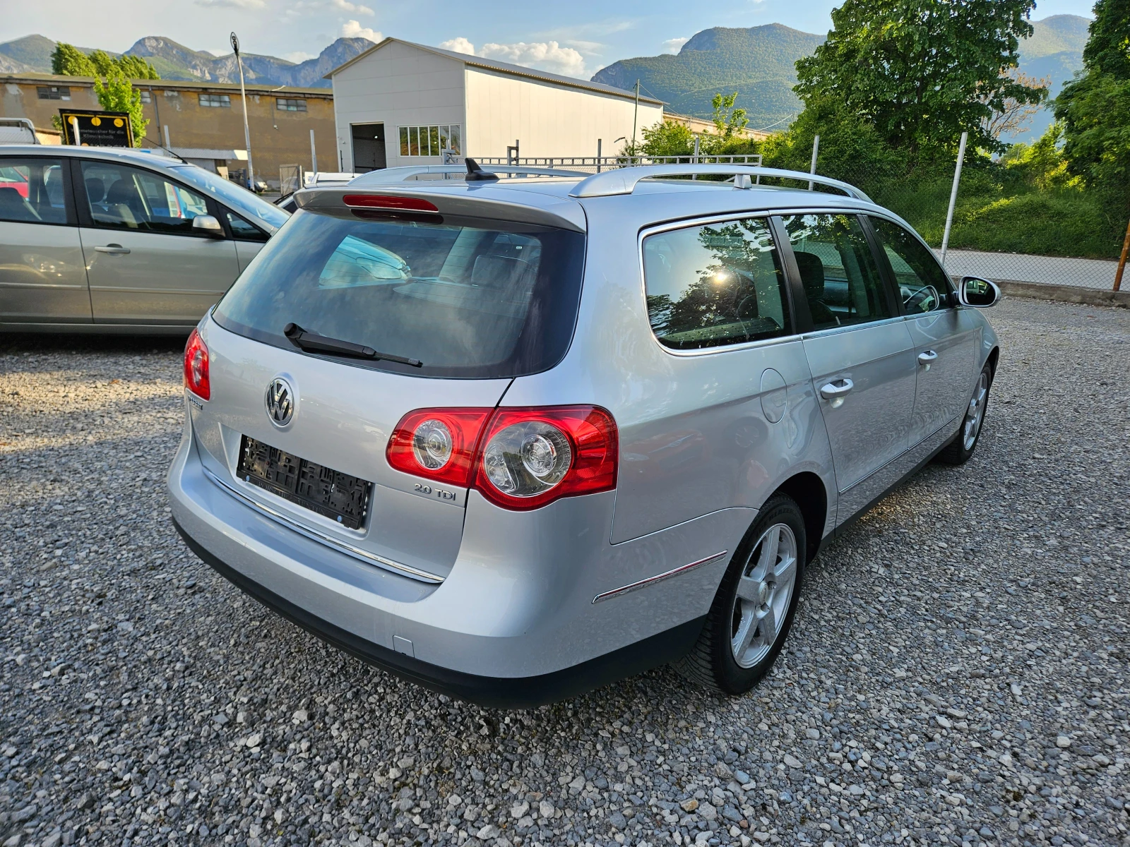 VW Passat 2.0 TDI 140кс HIGHLINE, снимка 3 - Автомобили и джипове - 54415864