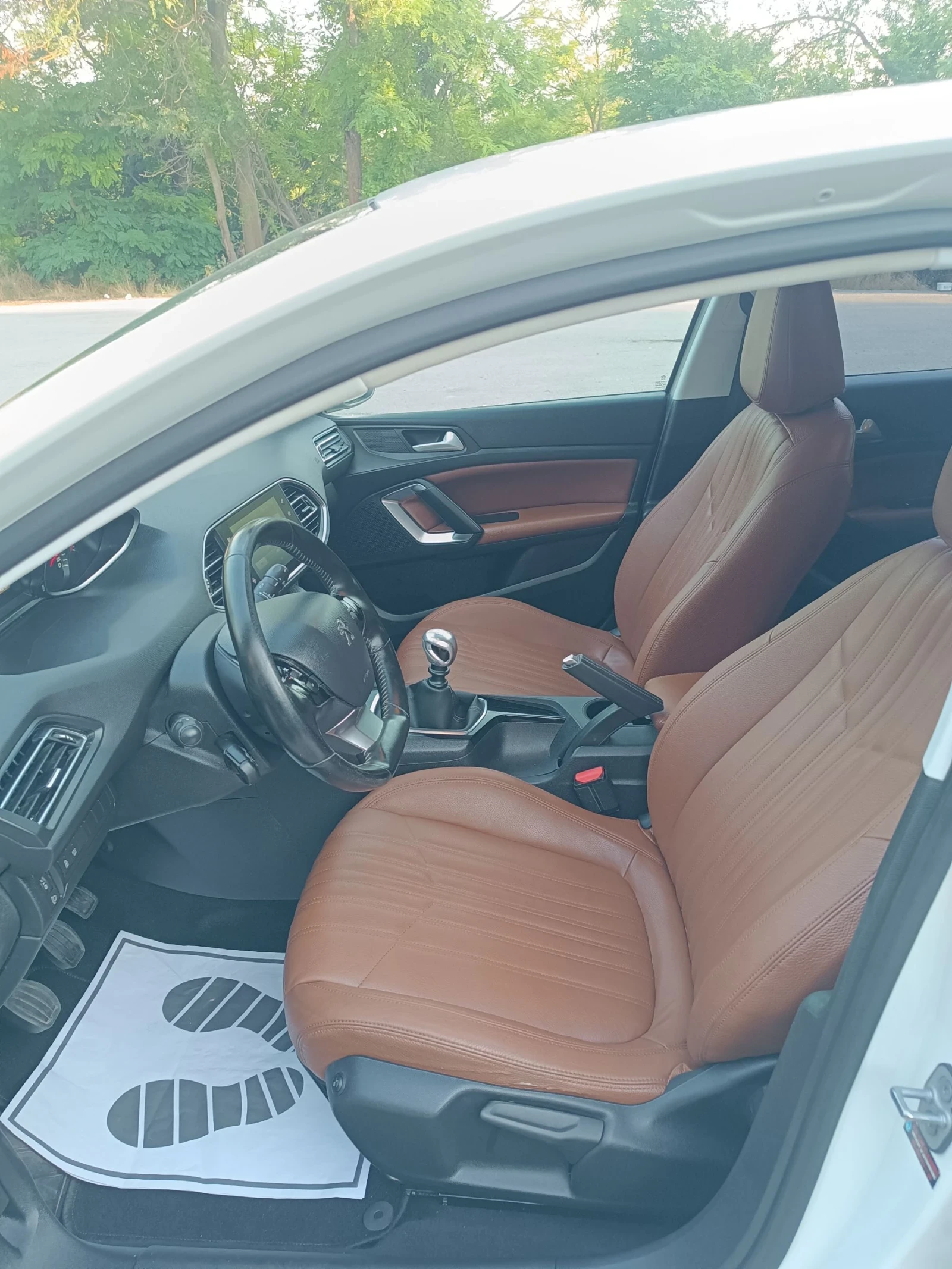 Peugeot 308 1.6 BlueHDi euro6 | Mobile.bg � ����������� 12