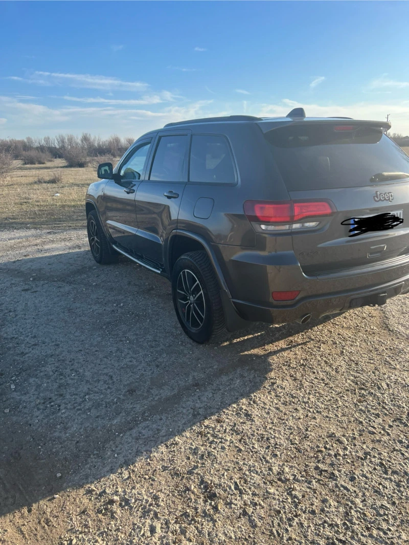 Jeep Grand cherokee, снимка 3 - Автомобили и джипове - 48314312