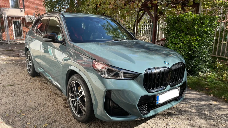 BMW X1 30e, снимка 2 - Автомобили и джипове - 47875950