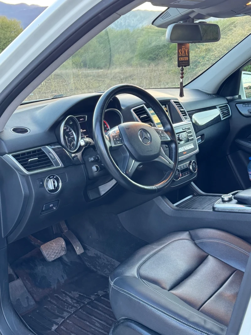 Mercedes-Benz ML 350 Mercedes ML 350, снимка 11 - Автомобили и джипове - 52521769