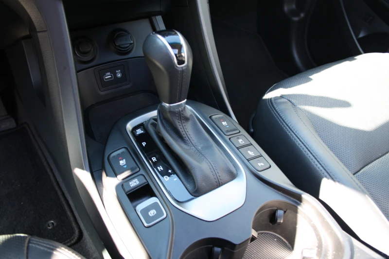 Hyundai Santa fe ШВЕЙЦАРИЯ ПЪЛНА СЕРВ.ИСТОРИЯ Гранд Фейс200ксVERTEX, снимка 9 - Автомобили и джипове - 52861836