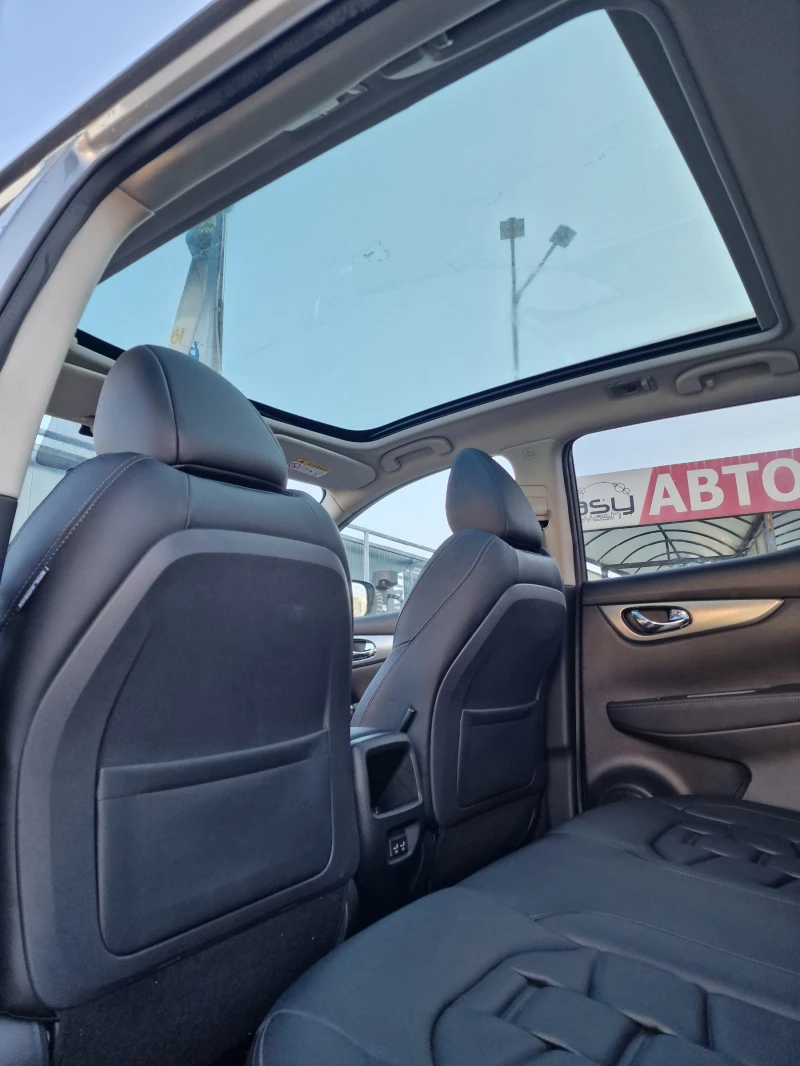 Nissan Qashqai 1.3 DIG-T   Tekna+   2021   63 000 km   Панорама  , снимка 16 - Автомобили и джипове - 52657161