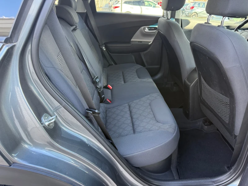 Kia Niro 1.6i/Plug-in Hybrid/Service Book/, снимка 13 - Автомобили и джипове - 52514148