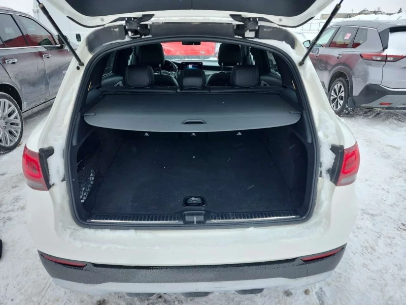 Mercedes-Benz GLC * 300 * CARFAX * ЦЕНА ДО БГ, снимка 16 - Автомобили и джипове - 53524221