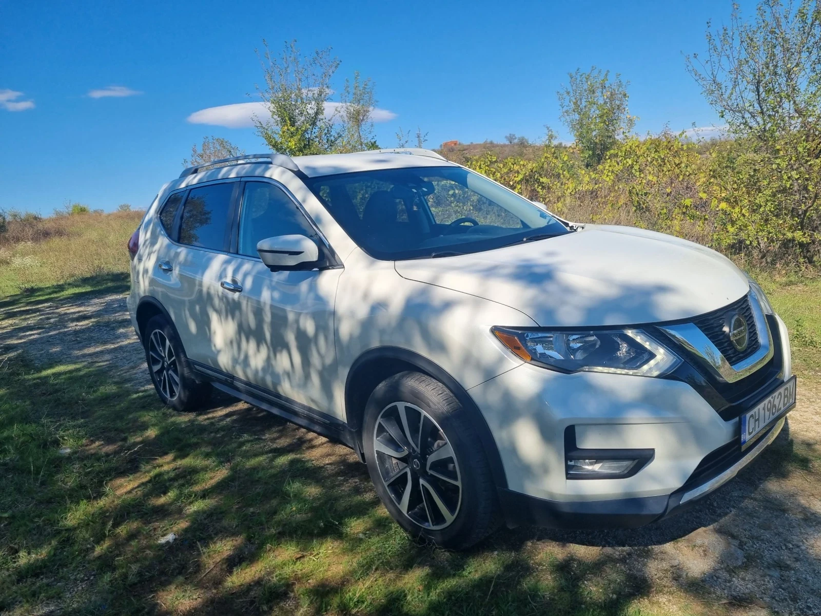 Nissan Rogue 2.5 SL AWD - изображение 3