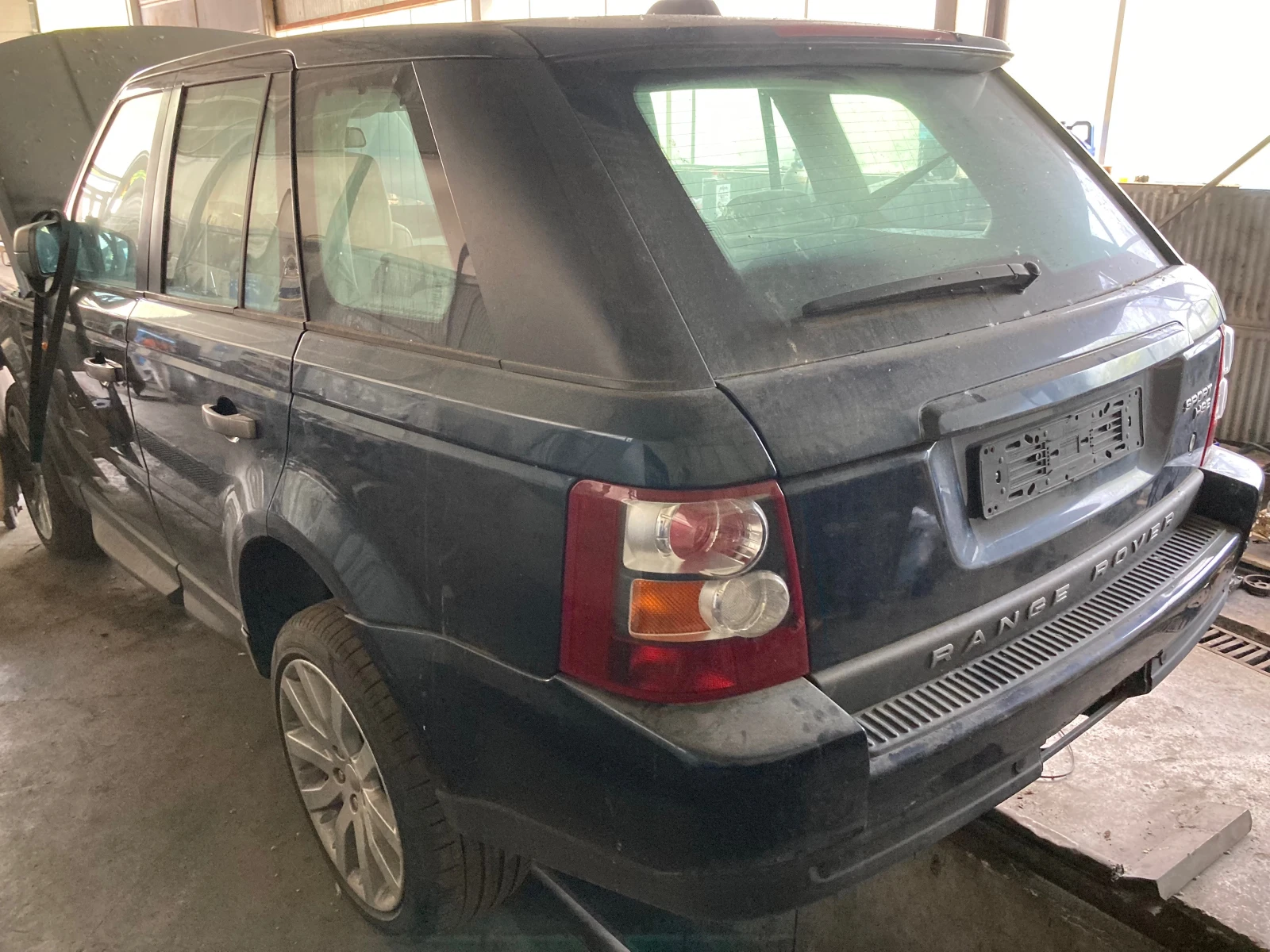 Land Rover Range Rover Sport 2.7 HSE - изображение 4