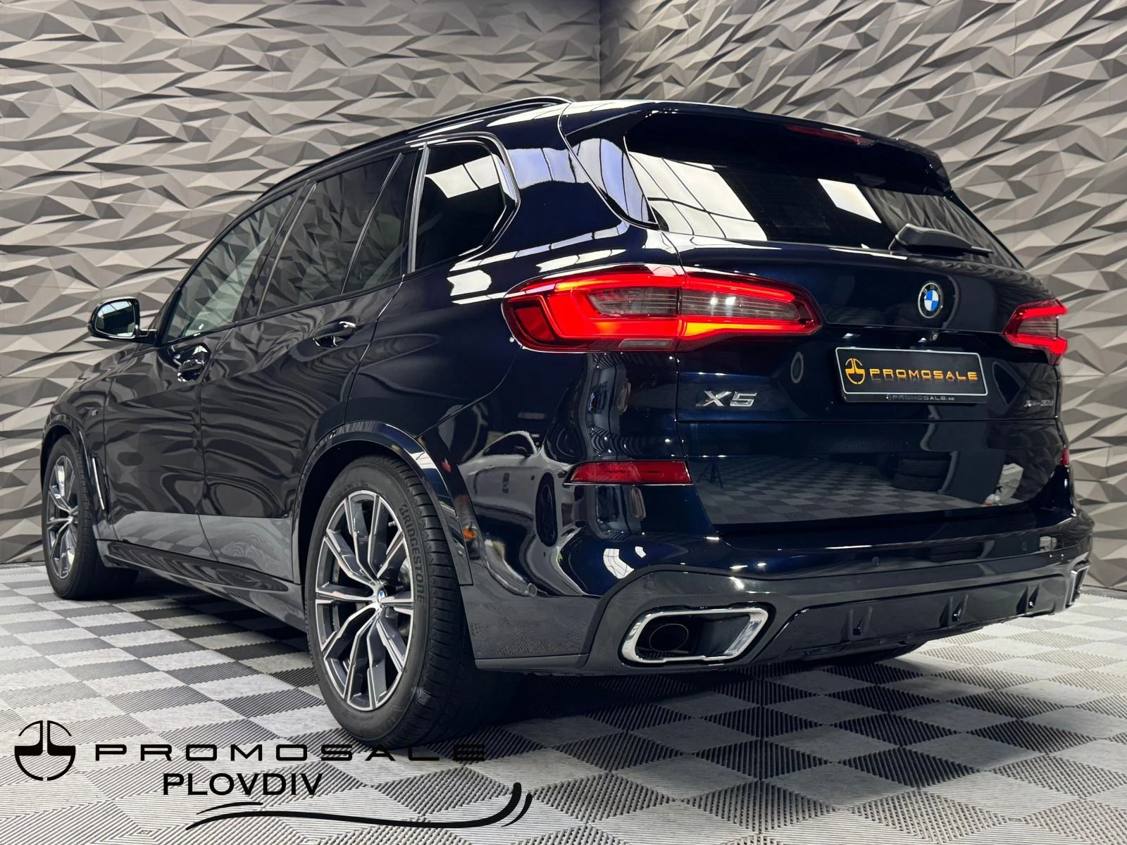 BMW X5 xDrive30d M-pack 3D B&W* 360* Lift* Обдухване*  - изображение 3