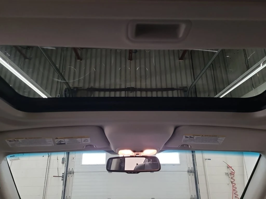 Jeep Compass * HIGH ALTITUDE * CARFAX *    | Mobile.bg   11