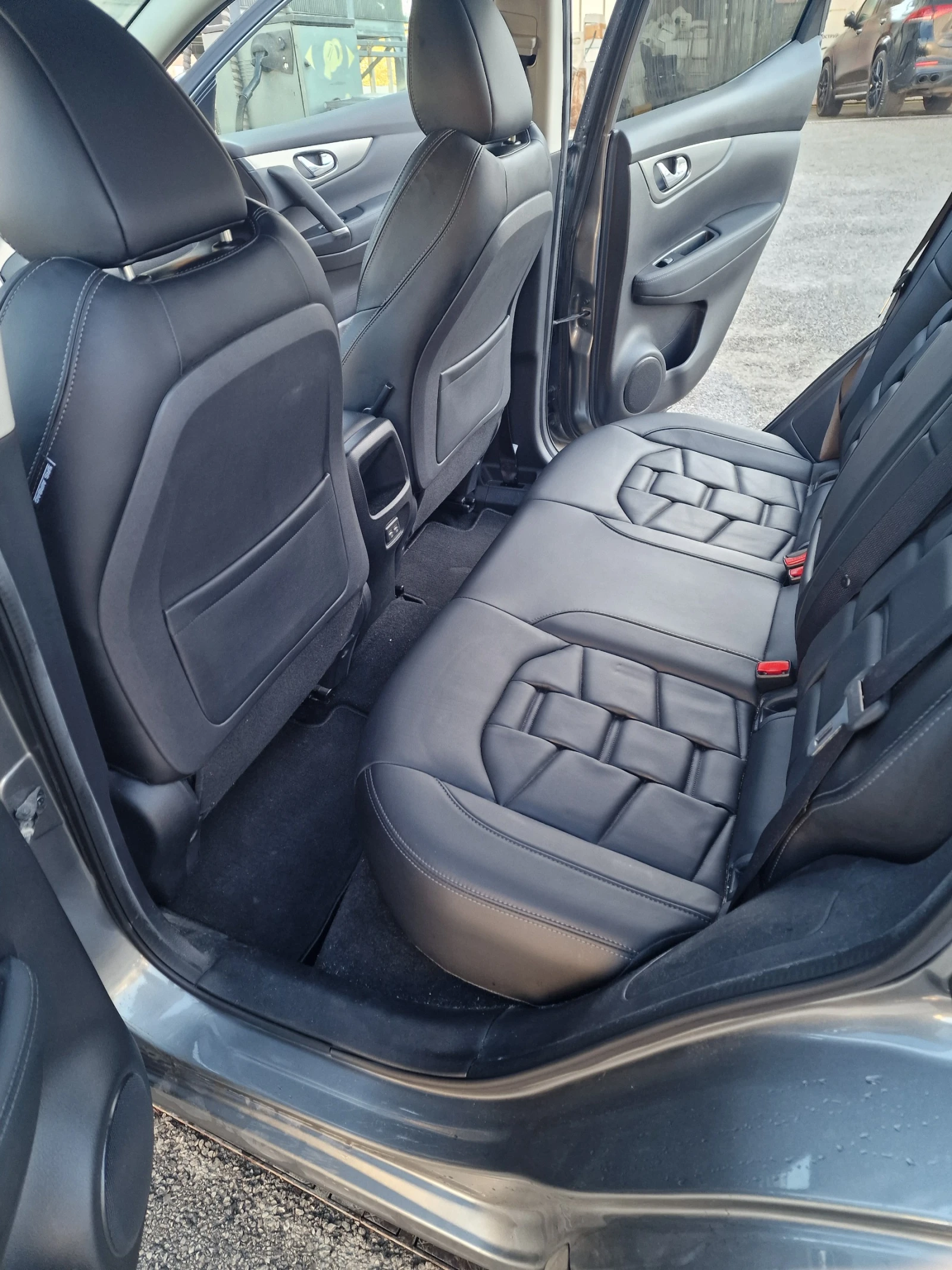 Nissan Qashqai Tekna+ 2021 63, 000 км Първи собсвтвеник - изображение 10