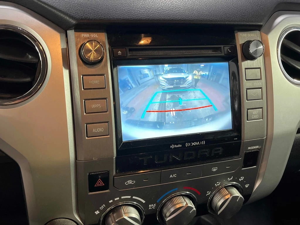 Toyota Tundra 2017 CREWMAX SR5 PLUS * БЕЗ ПЪРВОНАЧАЛНА ВНОСКА*   - изображение 10