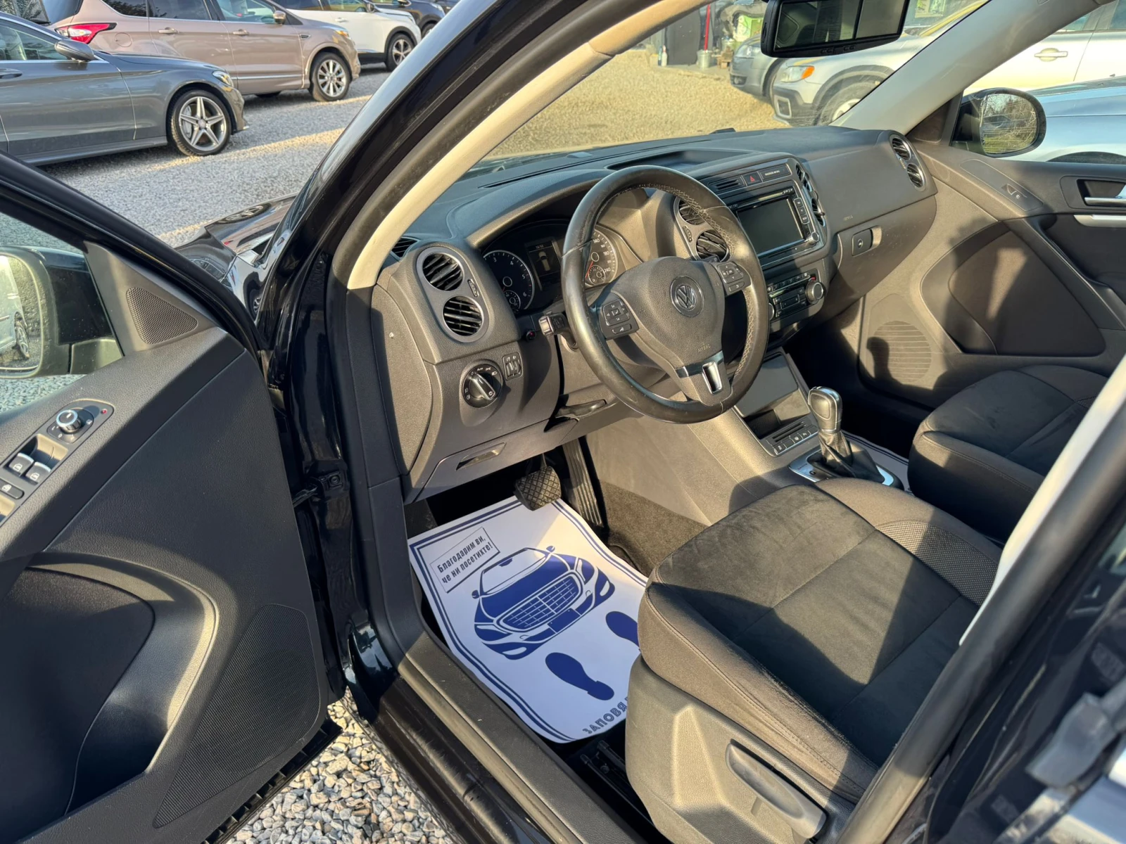 VW Tiguan /Sport&Style 4X4, снимка 9 - Автомобили и джипове - 53738547