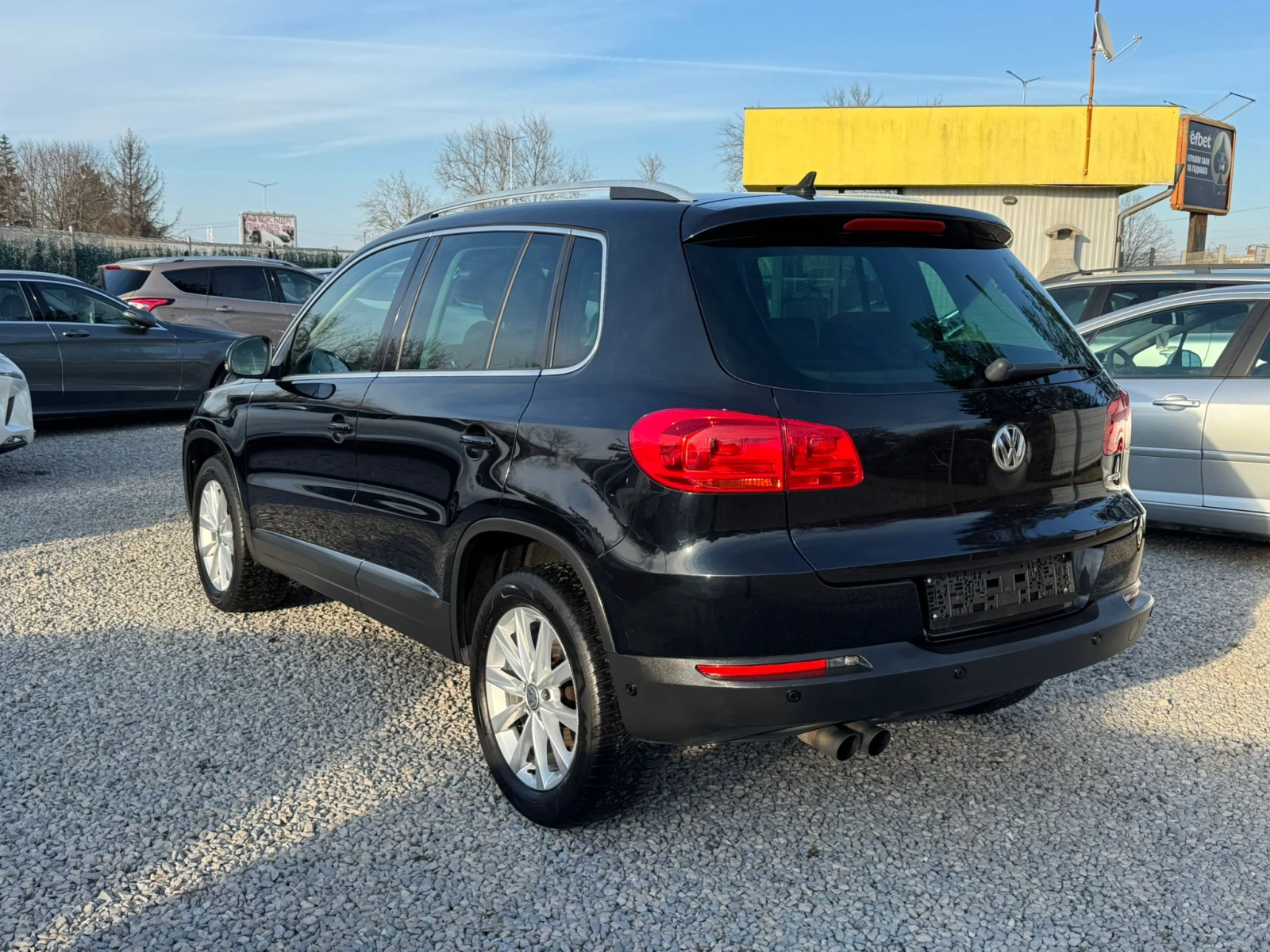 VW Tiguan /Sport&Style 4X4, снимка 2 - Автомобили и джипове - 53738547