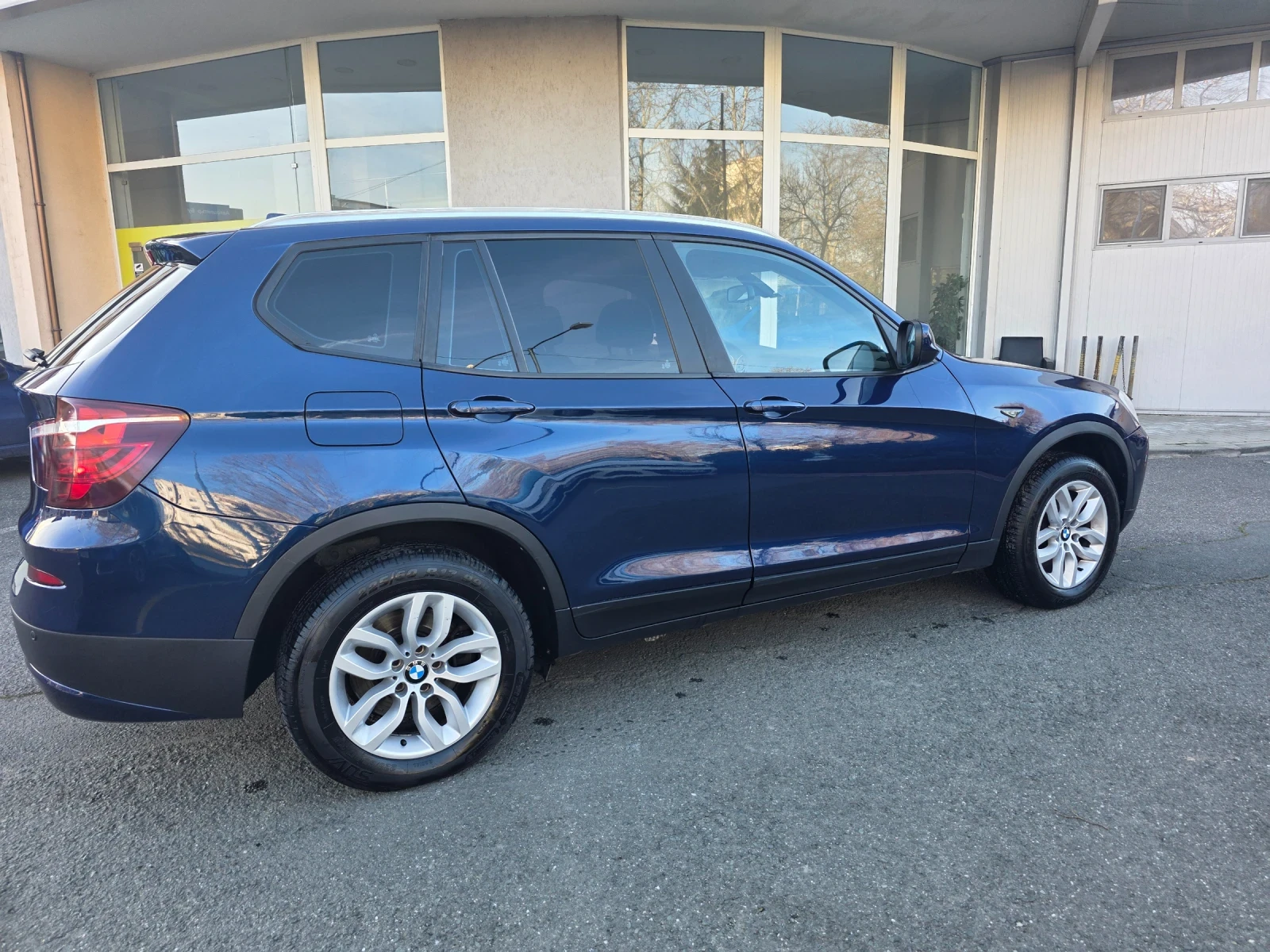 BMW X3 2.0 XDrive - изображение 8