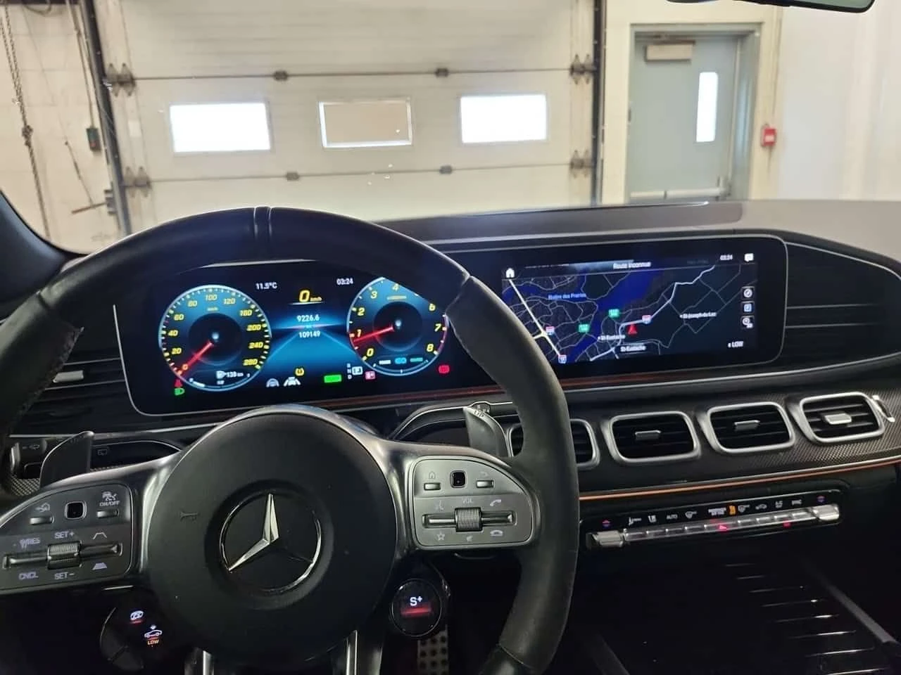 Mercedes-Benz GLE 53 4MATIC | ОБДУХВАНЕ | DISTRONIC | 360 | BURMESTER | МАСАЖ , снимка 10 - Автомобили и джипове - 53819928