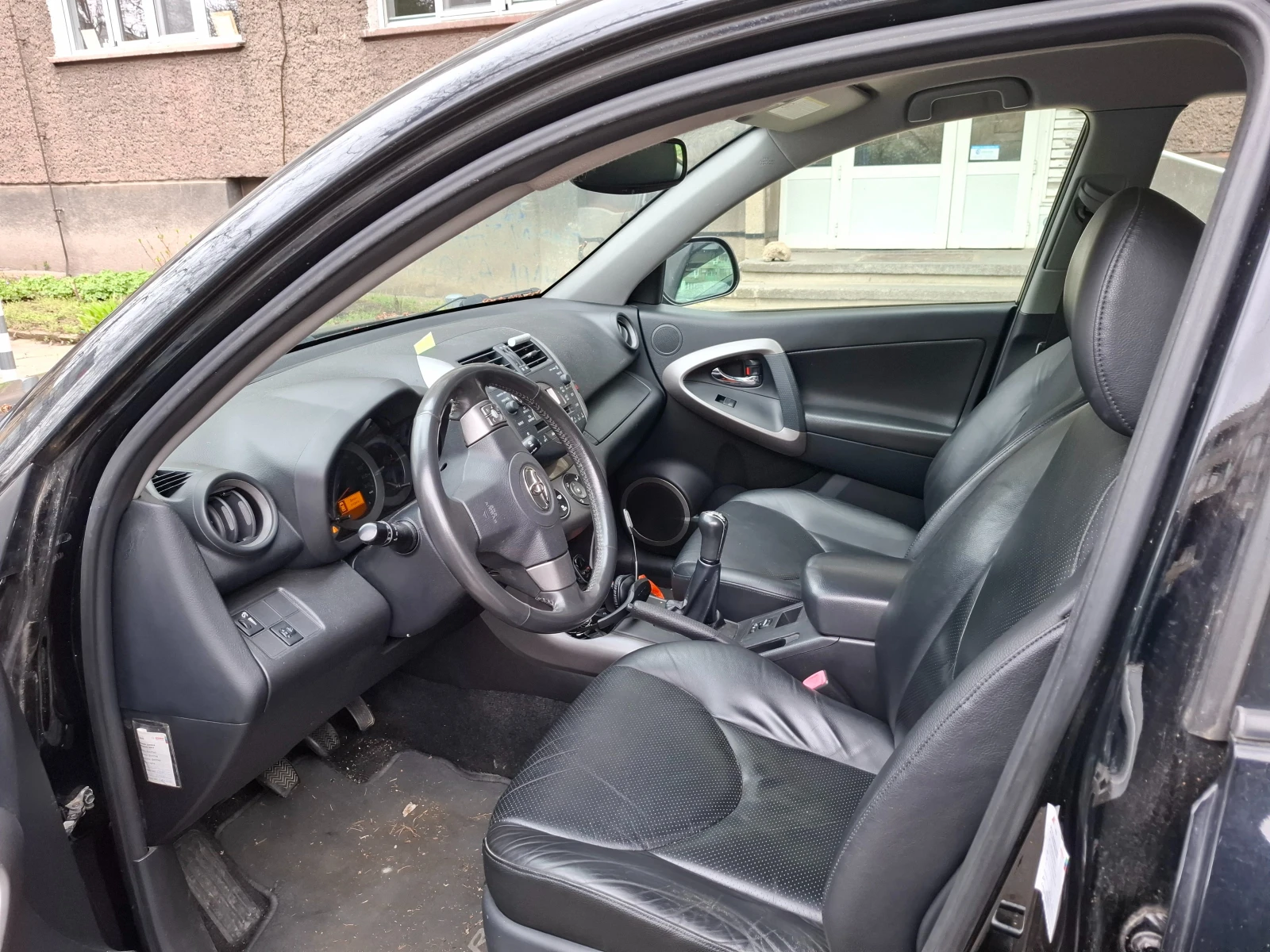 Toyota Rav4, снимка 6 - Автомобили и джипове - 53951421