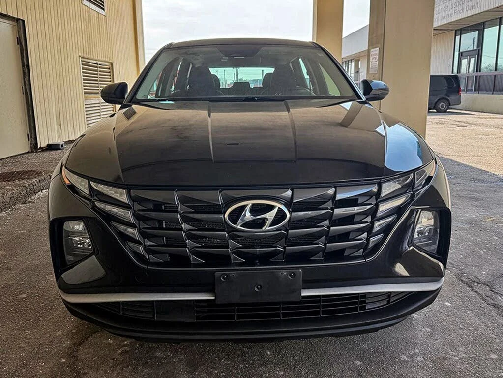 Hyundai Tucson Essential FWD, снимка 3 - Автомобили и джипове - 53985502