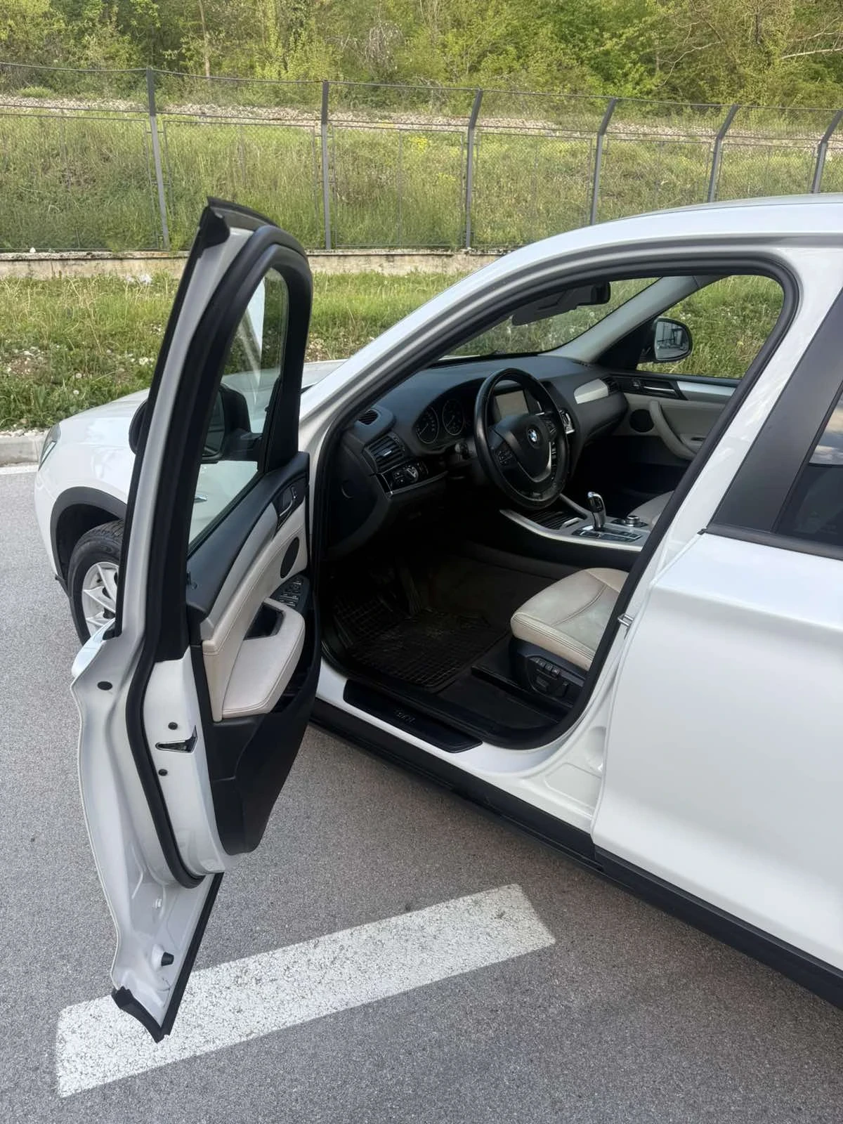 BMW X3 X-drive FACELIFT F25, снимка 4 - Автомобили и джипове - 54440722