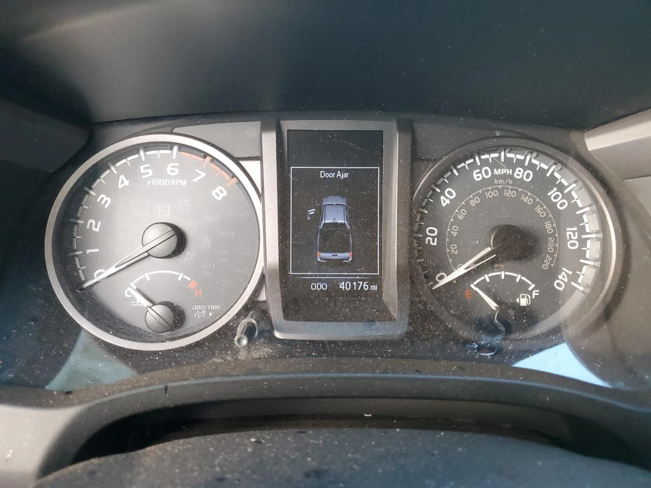 Toyota Tacoma 3.5l Double Cab, снимка 9 - Автомобили и джипове - 54883676
