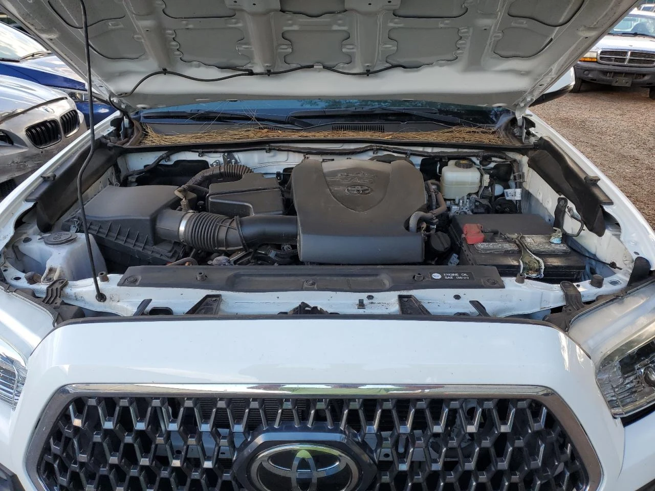 Toyota Tacoma 3.5l Double Cab, снимка 11 - Автомобили и джипове - 54883676