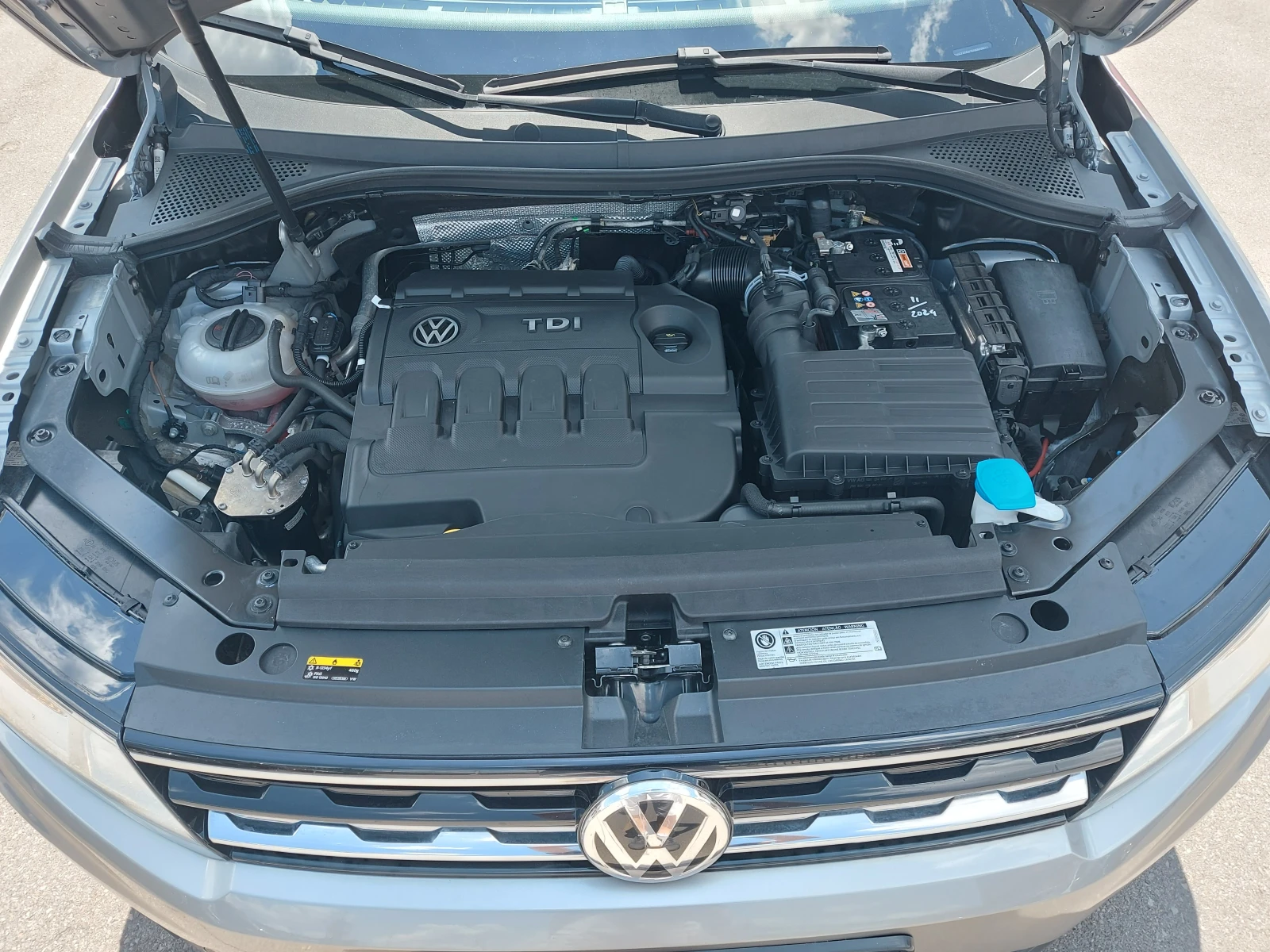 VW Tiguan 2.0 TDI* 150 к.с.* 4 MOTION* DSG* ИТАЛИЯ, снимка 17 - Автомобили и джипове - 55154138