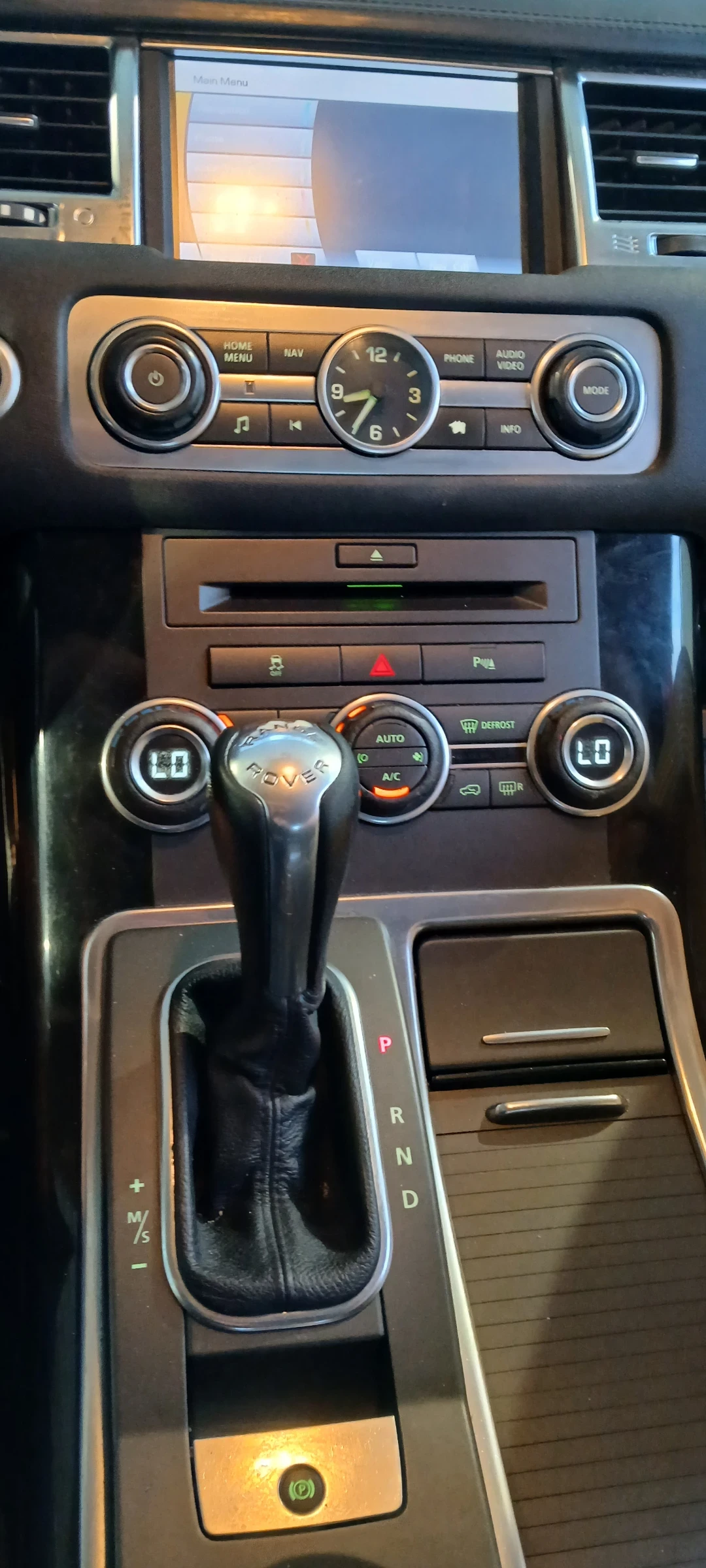 Land Rover Range Rover Sport, снимка 12 - Автомобили и джипове - 55513225