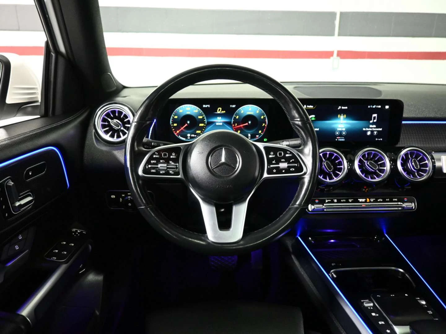 Mercedes-Benz GLB | Mobile.bg � ����������� 12