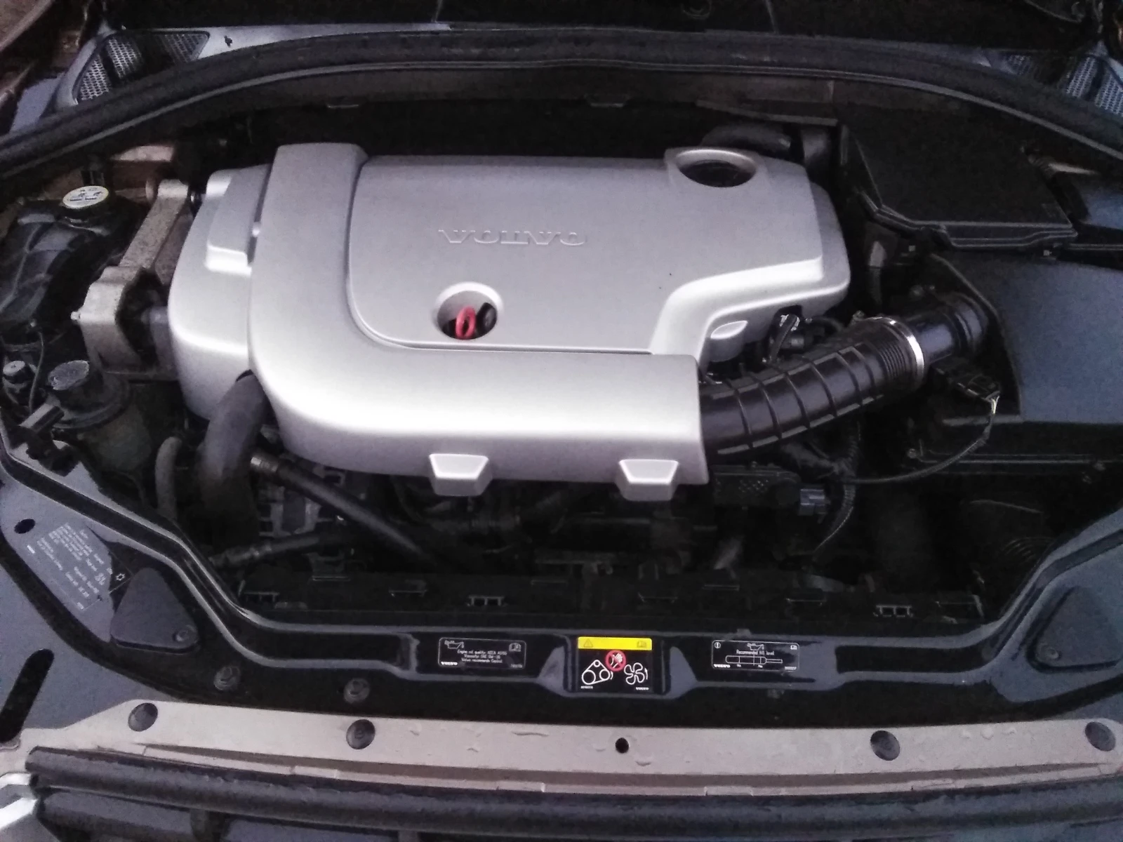 Volvo XC60 D5, снимка 5 - Автомобили и джипове - 56183872