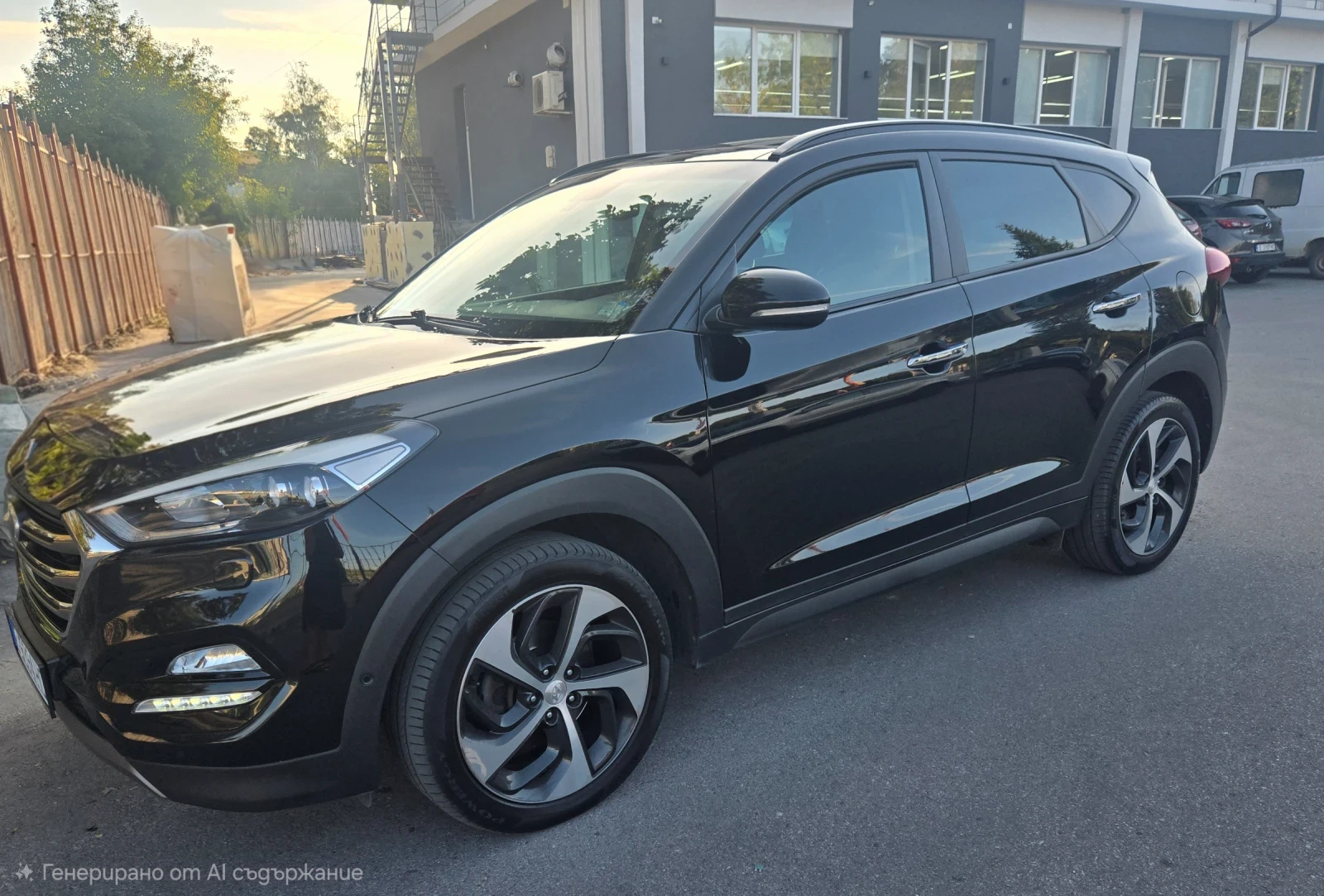 Hyundai Tucson, снимка 5 - Автомобили и джипове - 56205236