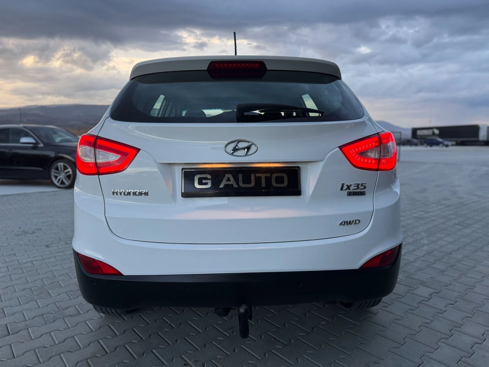 Hyundai IX35 2.0CRDI 4?4 135к.с СОБСТЕН ЛИЗИНГ, снимка 4 - Автомобили и джипове - 56649257