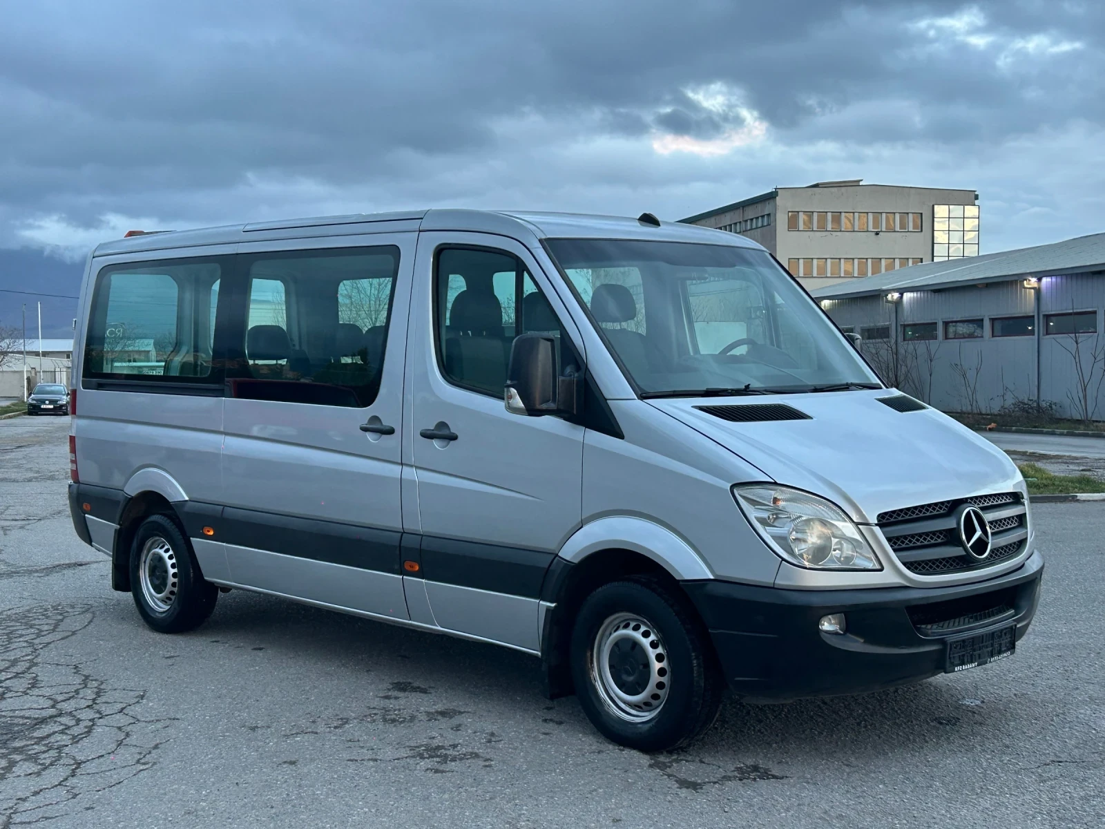 Mercedes-Benz Sprinter 311 CDI 8+ 1 ГЕРМАНИЯ - изображение 4