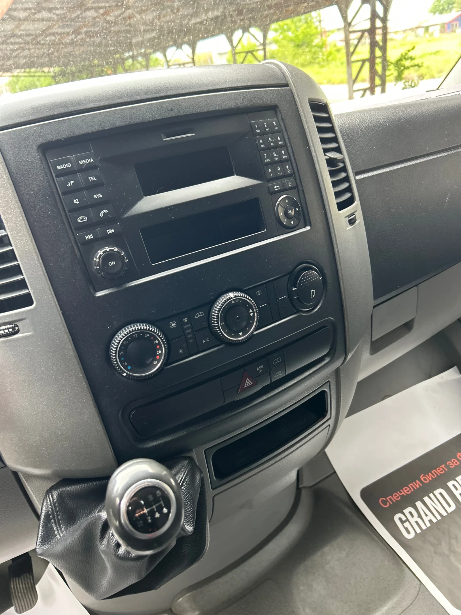 Mercedes-Benz Sprinter 316 CDI 2.2 163ps Face Топ, снимка 15 - Бусове и автобуси - 54494933