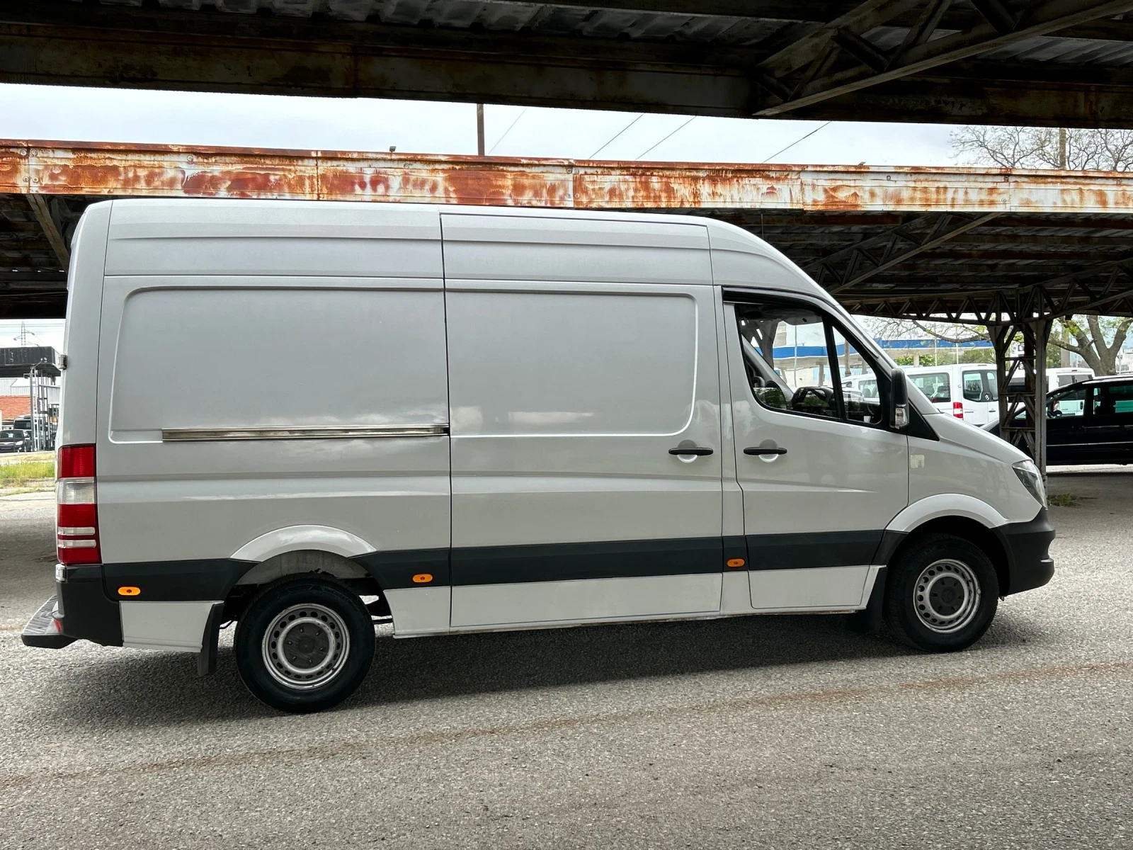Mercedes-Benz Sprinter 316 CDI 2.2 163ps Face Топ, снимка 6 - Бусове и автобуси - 54494933