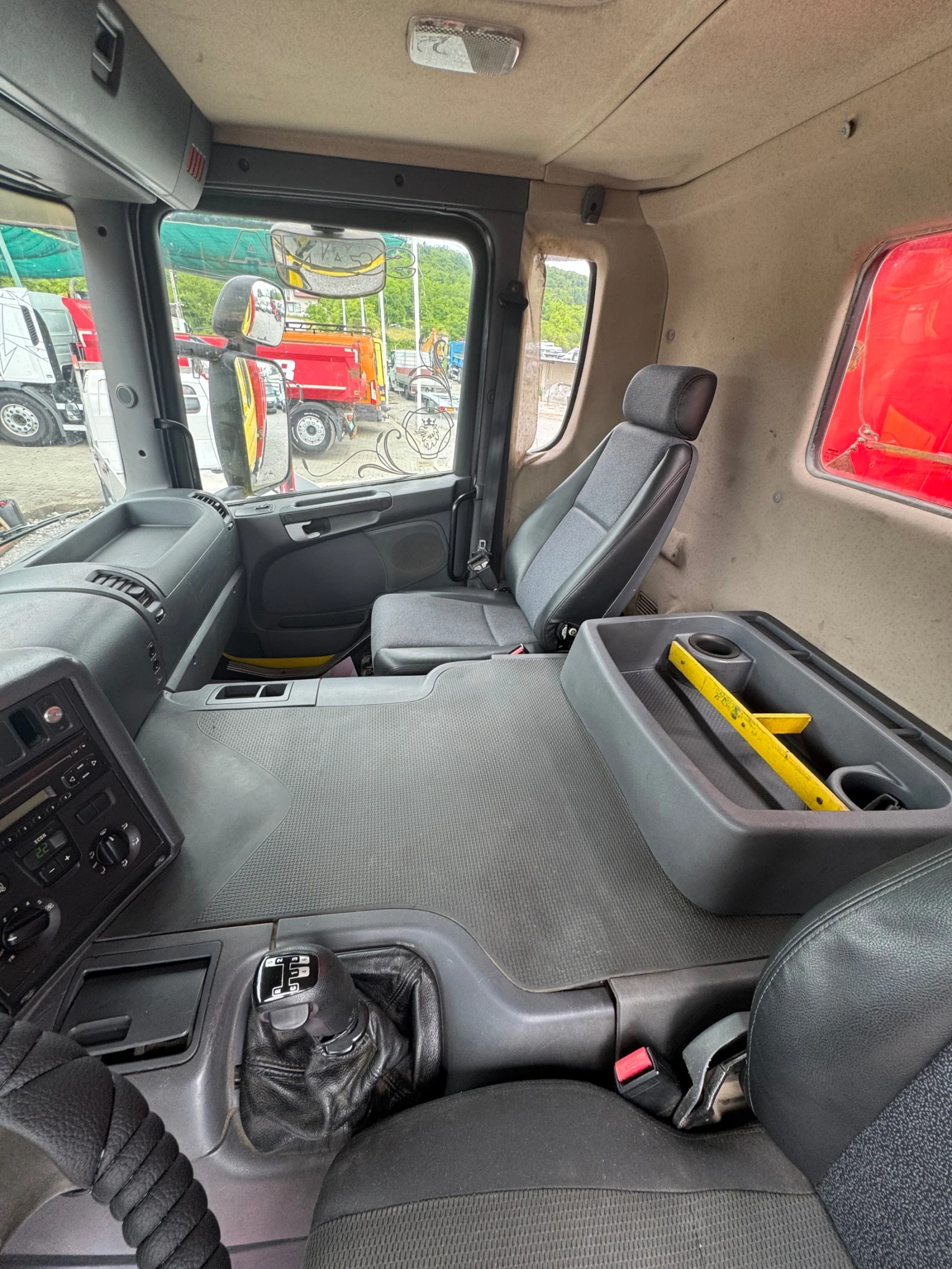 Scania P 420 Самосвал 6х6, снимка 14 - Камиони - 54689073