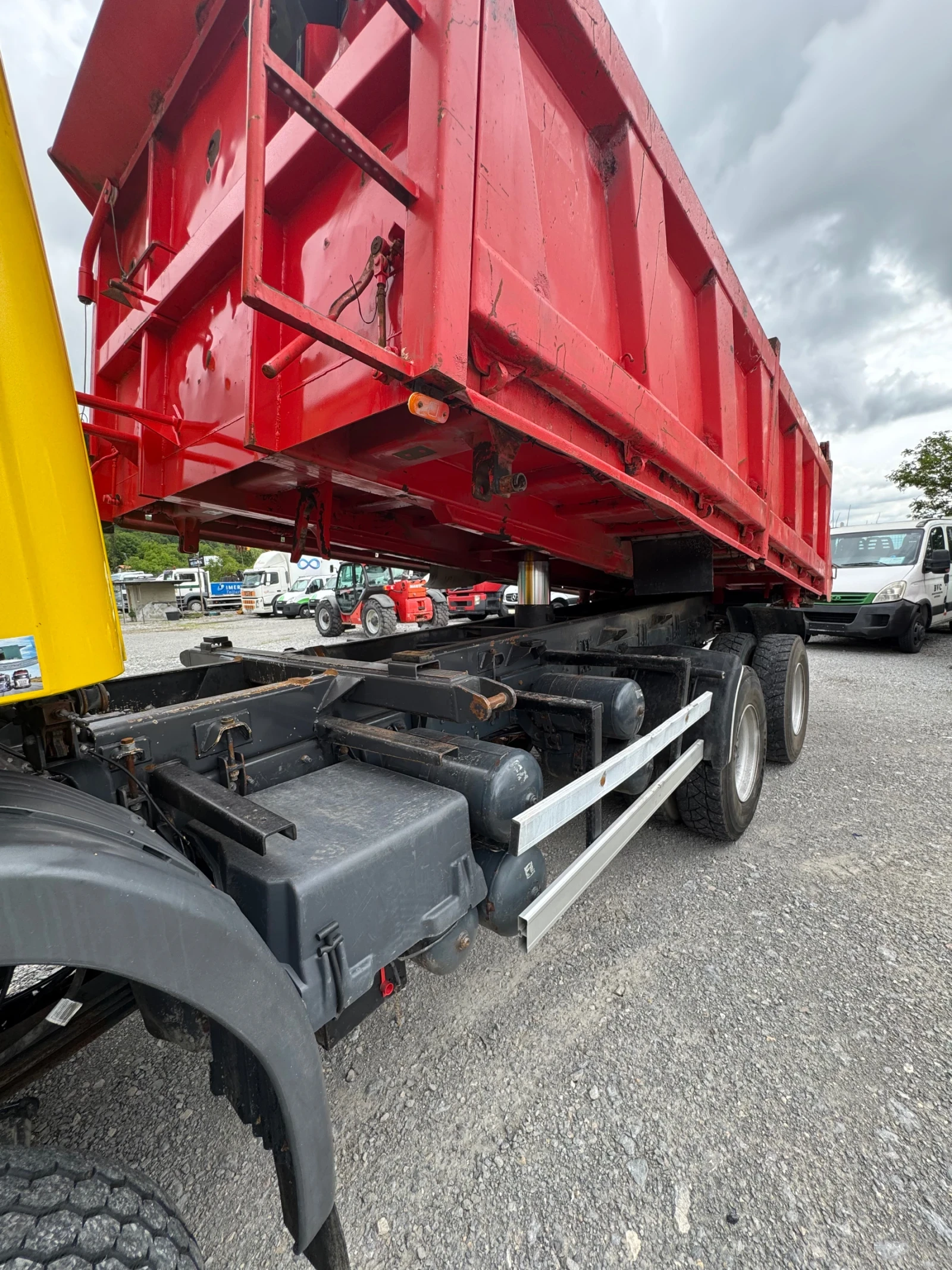 Scania P 420 Самосвал 6х6, снимка 4 - Камиони - 54689073