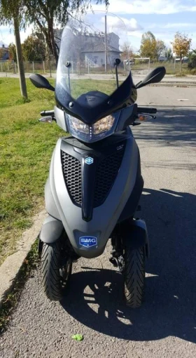     Piaggio Mp3 300LT