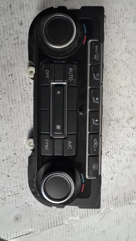 Климатичен блок / панел / табло зa VW Golf 6 - 5K0907044, снимка 1