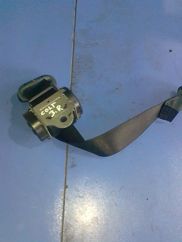 колан предпазен заден десен за Мицубиши Колт 