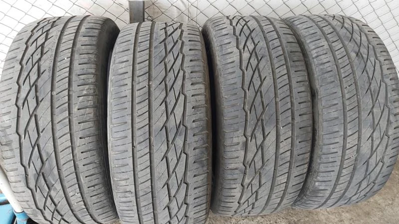 Гуми Летни 275/45R20, снимка 1 - Гуми и джанти - 29274631