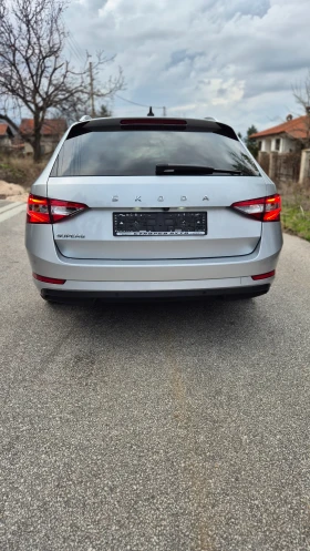 Skoda Superb 2.0D-22г, снимка 6