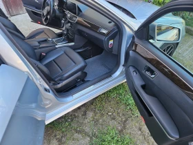 Mercedes-Benz E 220, снимка 11