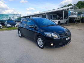 Обява за продажба на Toyota Auris 1.8i-147кс-ШВЕЙЦАРИЯ-РЪЧКА-6ск-FACELIFT-NAVI ~12 988 лв. - изображение 1