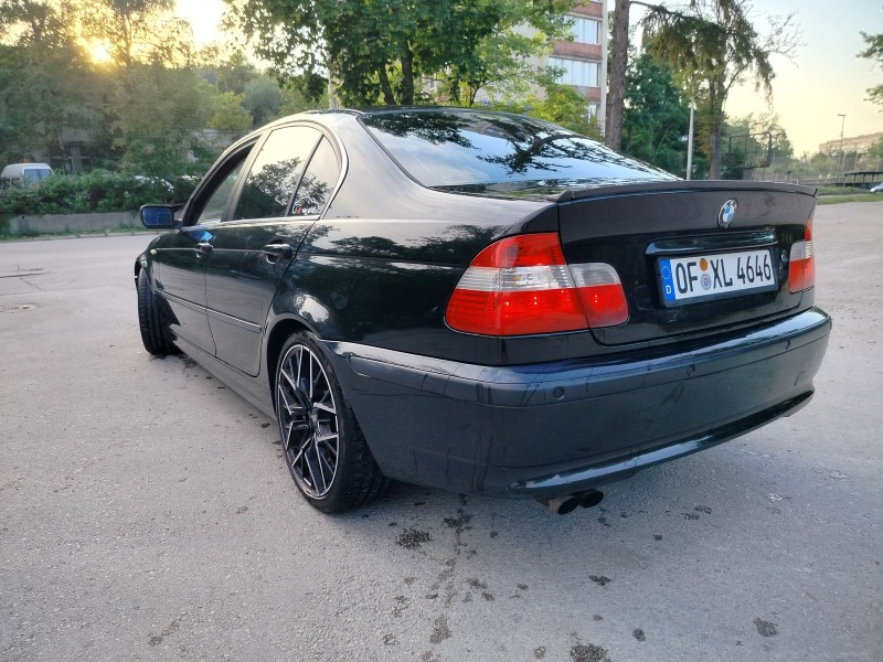 BMW 320, снимка 14 - Автомобили и джипове - 46289129