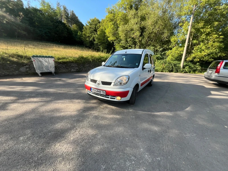 Renault Kangoo 1.6i, снимка 3 - Автомобили и джипове - 46992783