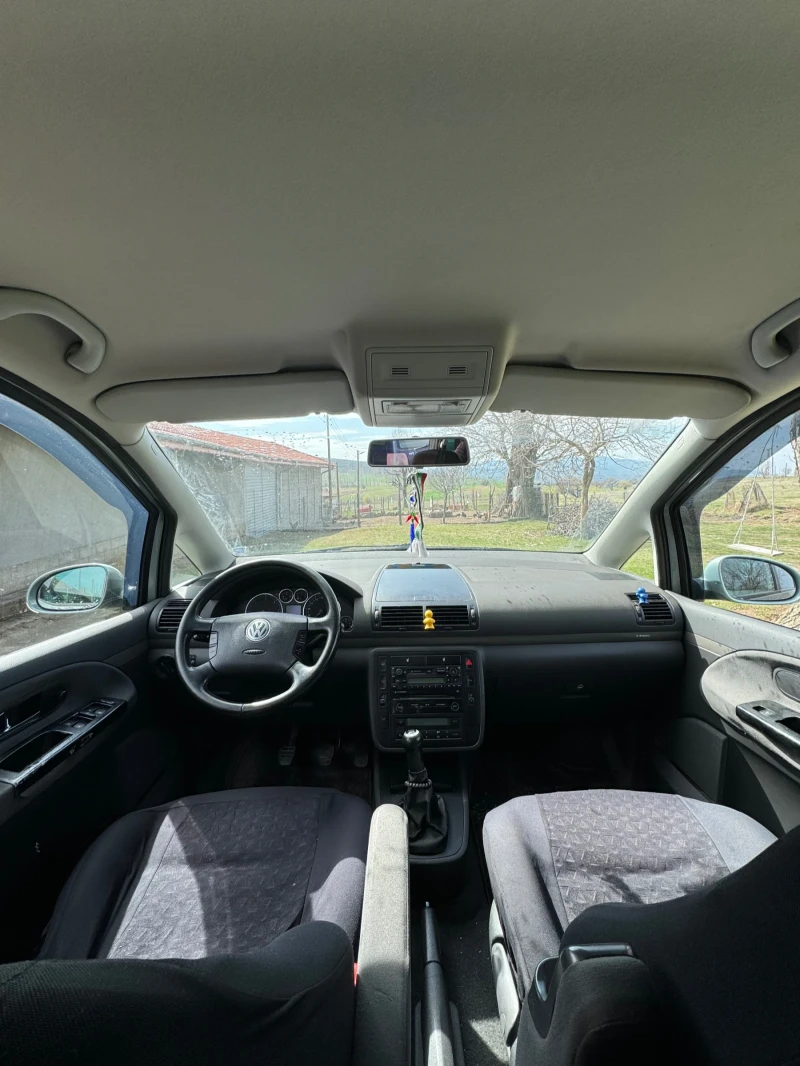 VW Sharan, снимка 7 - Автомобили и джипове - 47456669