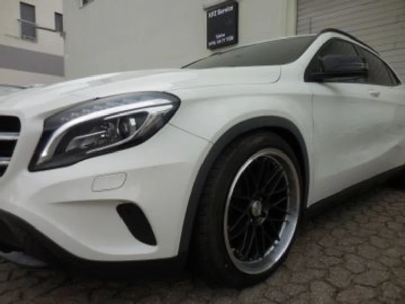 Mercedes-Benz CLA 180 1.6 Германия, снимка 12 - Автомобили и джипове - 47525263