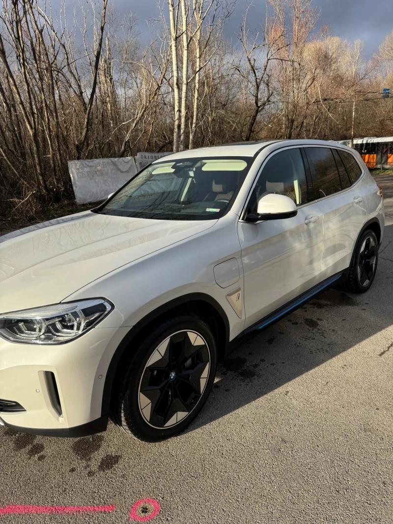 BMW iX3, снимка 4 - Автомобили и джипове - 48198279